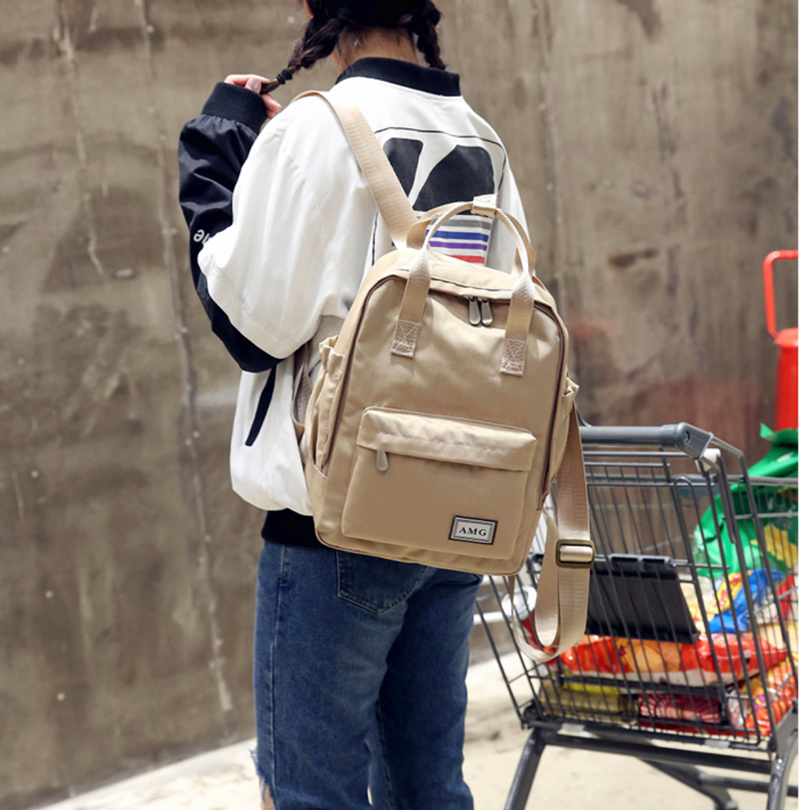 Minimalistic Everyday Travel Backpack
