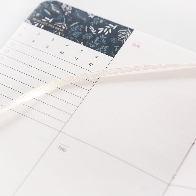 Ardium Flowery Journal - Pale Colors