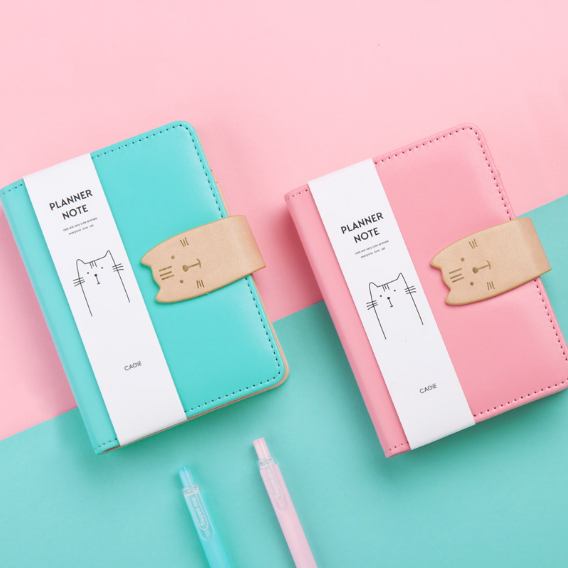 Cat Closure Leather Personal Planner