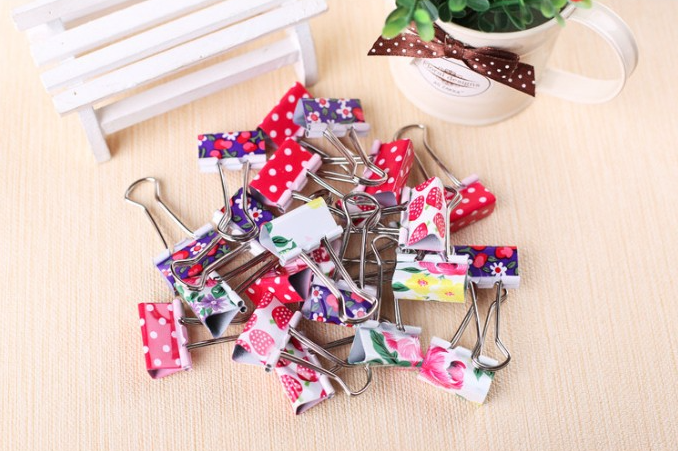 Cute Pattern Metal Binder Clips 24-Pack