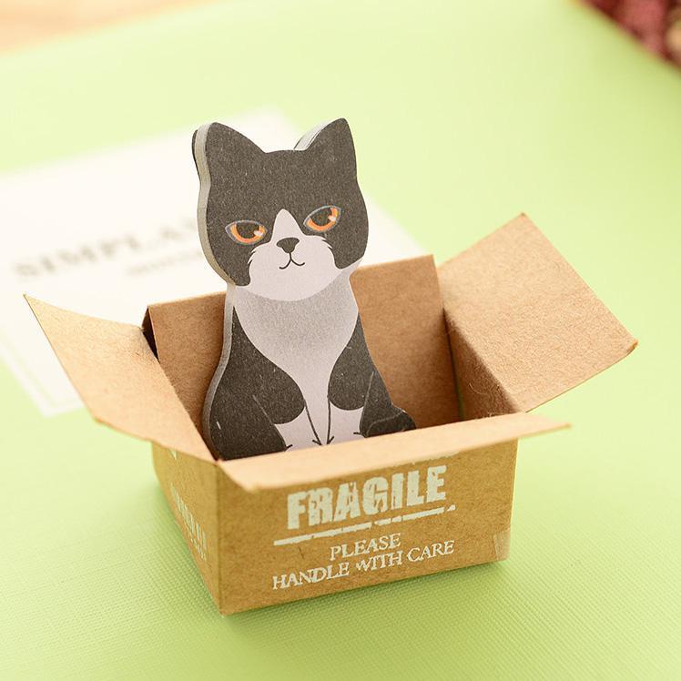 Adhesive Little Kitty Memo Pad