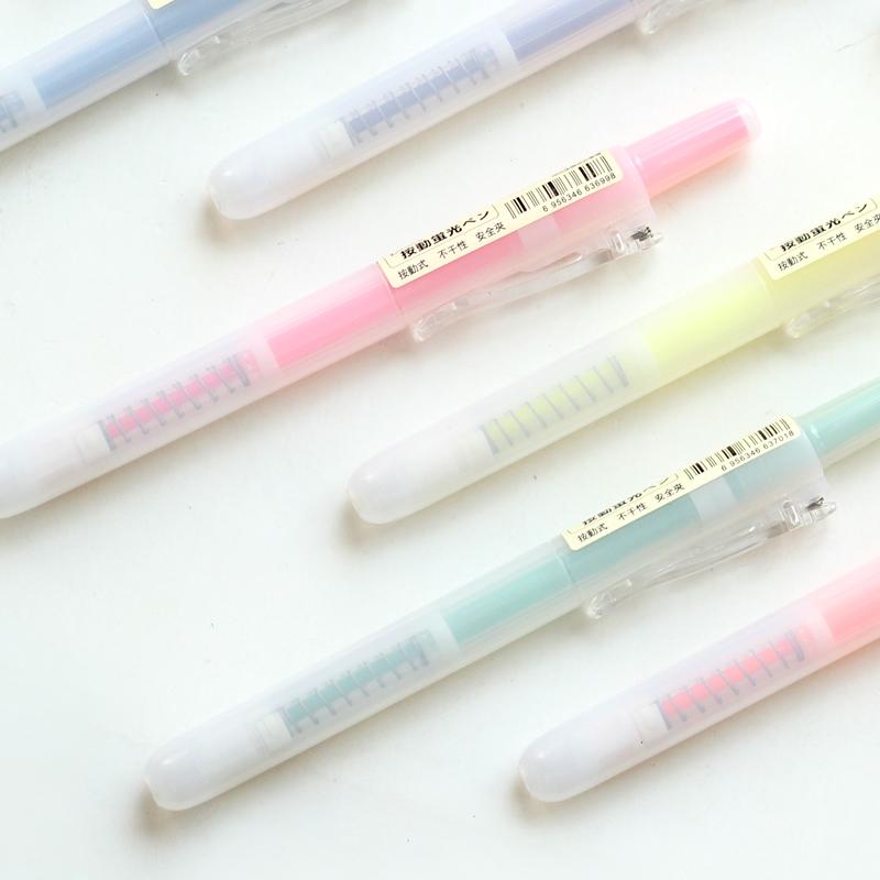 MUJI Retractable Highlighter