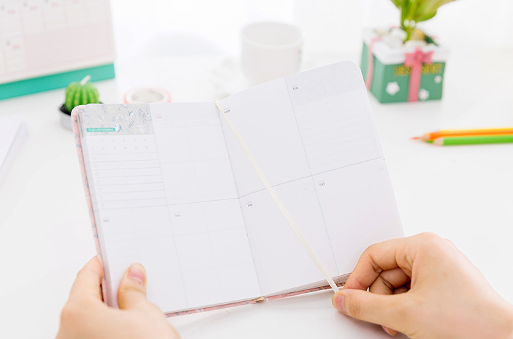 Ardium Flowery Journal - Pale Colors